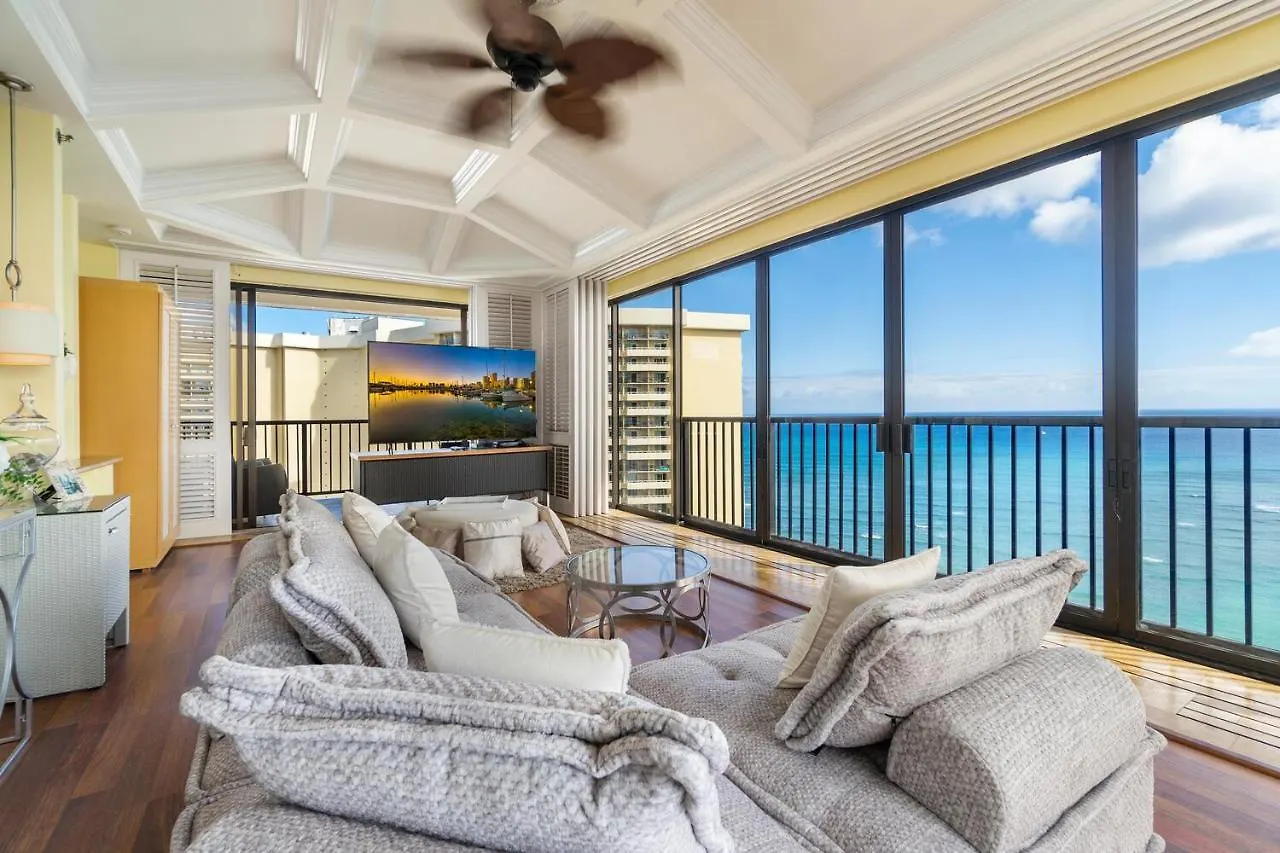 Oceanview Penthouse Suite Honolulu